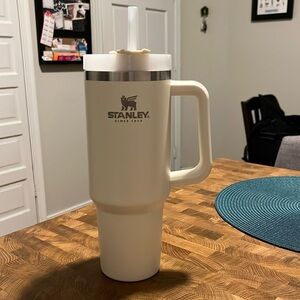 40oz Stanley Adventure Quencher